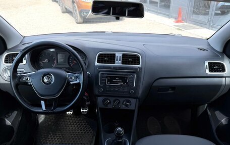 Volkswagen Polo VI (EU Market), 2016 год, 990 000 рублей, 12 фотография