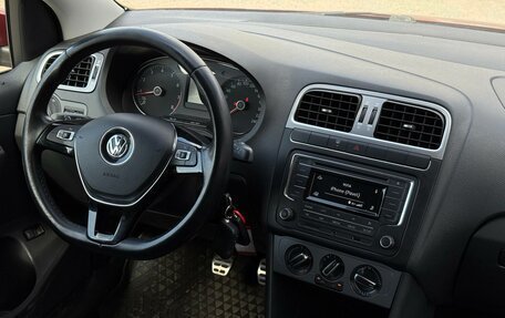 Volkswagen Polo VI (EU Market), 2016 год, 990 000 рублей, 14 фотография
