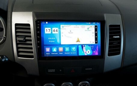 Mitsubishi Outlander III рестайлинг 3, 2008 год, 950 000 рублей, 18 фотография