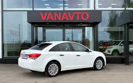 Chevrolet Cruze II, 2011 год, 630 000 рублей, 5 фотография