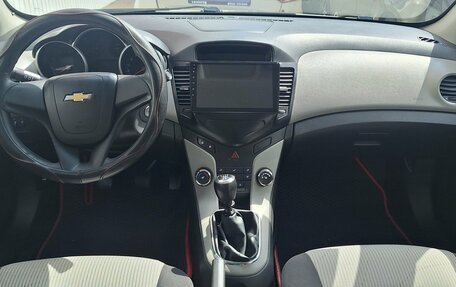 Chevrolet Cruze II, 2011 год, 630 000 рублей, 11 фотография