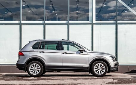 Volkswagen Tiguan II, 2017 год, 2 350 000 рублей, 8 фотография