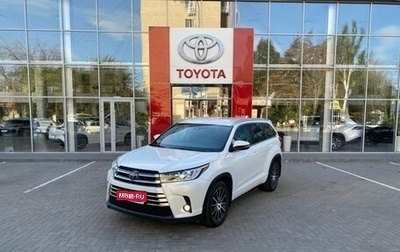 Toyota Highlander III, 2019 год, 3 550 000 рублей, 1 фотография