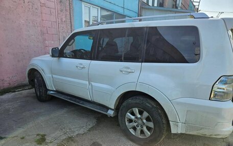 Mitsubishi Pajero IV, 2011 год, 1 450 000 рублей, 3 фотография