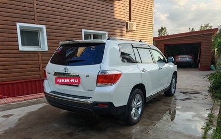 Toyota Highlander III, 2011 год, 2 100 000 рублей, 18 фотография