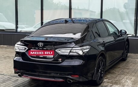 Toyota Camry, 2021 год, 3 599 000 рублей, 5 фотография