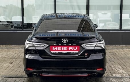 Toyota Camry, 2021 год, 3 599 000 рублей, 4 фотография