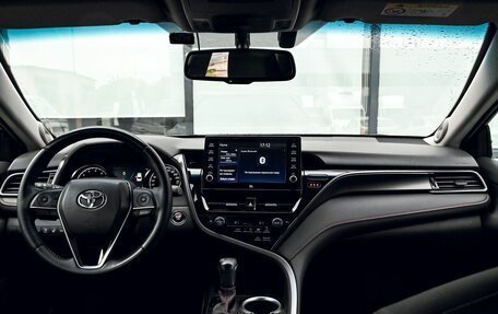Toyota Camry, 2021 год, 3 599 000 рублей, 18 фотография