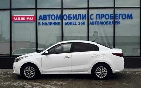 KIA Rio IV, 2018 год, 1 453 000 рублей, 2 фотография