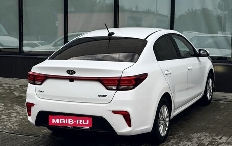 KIA Rio IV, 2018 год, 1 453 000 рублей, 5 фотография