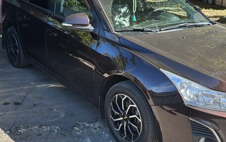 Chevrolet Cruze II, 2015 год, 890 000 рублей, 2 фотография