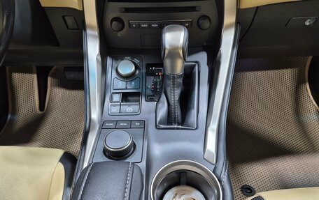 Lexus NX I, 2015 год, 1 850 000 рублей, 16 фотография