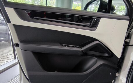 Porsche Cayenne III, 2026 год, 22 890 000 рублей, 17 фотография