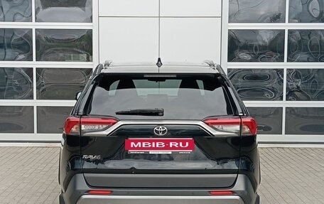 Toyota RAV4, 2020 год, 2 020 000 рублей, 6 фотография
