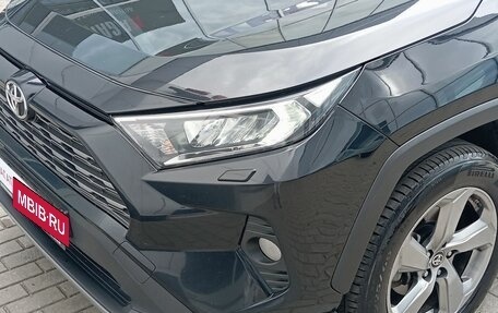 Toyota RAV4, 2020 год, 2 020 000 рублей, 22 фотография