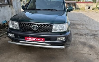 Toyota Land Cruiser 100 рестайлинг 2, 2006 год, 3 199 000 рублей, 1 фотография