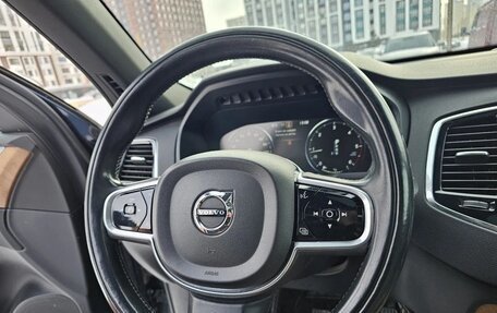 Volvo XC90 II рестайлинг, 2017 год, 3 000 000 рублей, 15 фотография