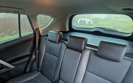 Toyota RAV4, 2016 год, 2 100 000 рублей, 7 фотография
