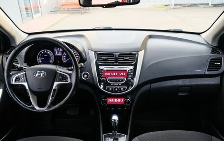 Hyundai Solaris II рестайлинг, 2013 год, 850 000 рублей, 9 фотография