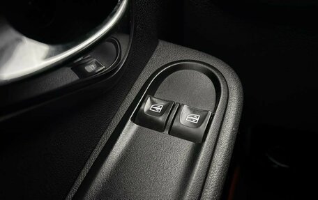 Nissan Terrano III, 2017 год, 1 285 000 рублей, 16 фотография