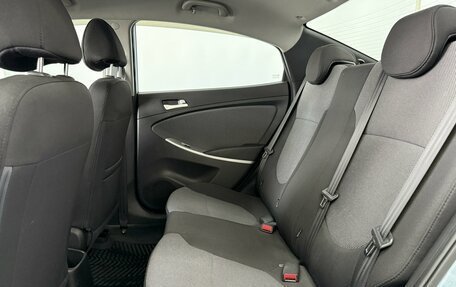 Hyundai Solaris II рестайлинг, 2013 год, 800 000 рублей, 24 фотография
