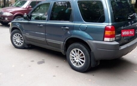 Ford Escape II, 2001 год, 330 000 рублей, 2 фотография