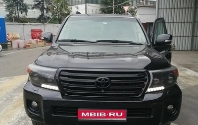 Toyota Land Cruiser 200, 2014 год, 3 995 000 рублей, 1 фотография