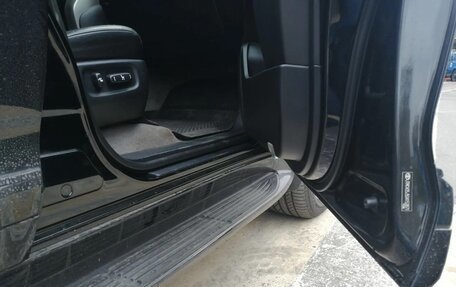 Toyota Land Cruiser 200, 2014 год, 3 995 000 рублей, 8 фотография