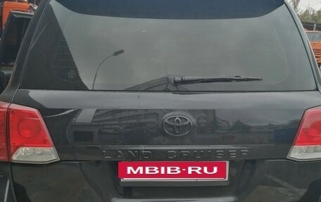 Toyota Land Cruiser 200, 2014 год, 3 995 000 рублей, 3 фотография