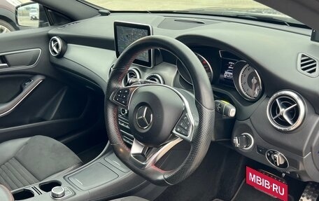 Mercedes-Benz CLA, 2019 год, 1 490 000 рублей, 14 фотография