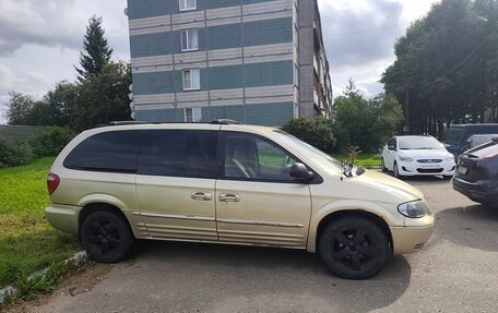 Chrysler Town & Country IV, 2000 год, 400 000 рублей, 2 фотография