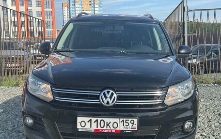 Volkswagen Tiguan I, 2013 год, 899 000 рублей, 3 фотография