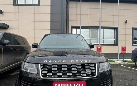 Land Rover Range Rover IV рестайлинг, 2021 год, 7 800 000 рублей, 1 фотография