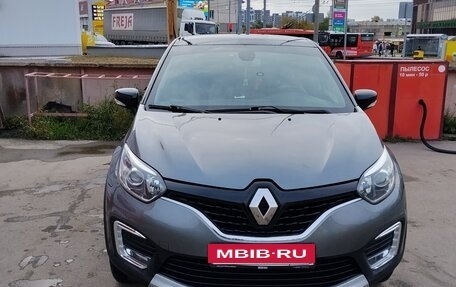 Renault Kaptur I рестайлинг, 2017 год, 1 400 000 рублей, 6 фотография