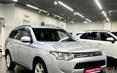 Mitsubishi Outlander III рестайлинг 3, 2012 год, 1 376 000 рублей, 1 фотография