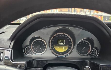 Mercedes-Benz E-Класс, 2011 год, 1 400 000 рублей, 11 фотография