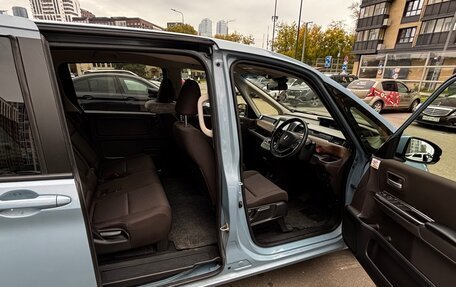 Honda Freed II, 2020 год, 1 550 000 рублей, 2 фотография