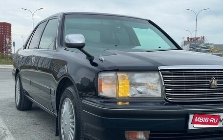 Toyota Crown, 1999 год, 900 000 рублей, 2 фотография