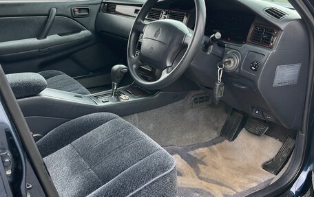 Toyota Crown, 1999 год, 900 000 рублей, 17 фотография