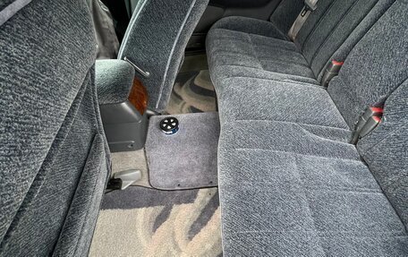 Toyota Crown, 1999 год, 900 000 рублей, 27 фотография