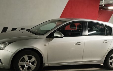 Chevrolet Cruze II, 2012 год, 689 000 рублей, 6 фотография