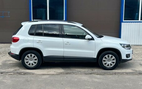 Volkswagen Tiguan I, 2016 год, 1 520 000 рублей, 4 фотография
