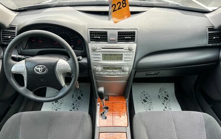 Toyota Camry, 2010 год, 1 299 000 рублей, 17 фотография