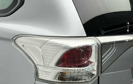 Mitsubishi Outlander III рестайлинг 3, 2012 год, 1 376 000 рублей, 8 фотография