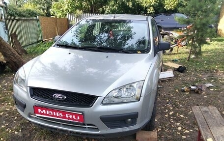 Ford Focus II рестайлинг, 2005 год, 290 000 рублей, 1 фотография