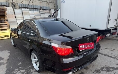 BMW 5 серия, 2006 год, 1 170 000 рублей, 3 фотография