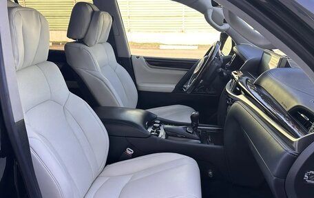 Lexus LX III, 2017 год, 6 560 000 рублей, 7 фотография