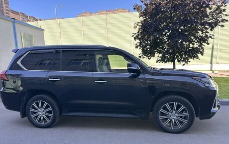 Lexus LX III, 2017 год, 6 560 000 рублей, 2 фотография