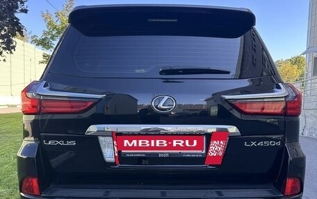 Lexus LX III, 2017 год, 6 560 000 рублей, 3 фотография