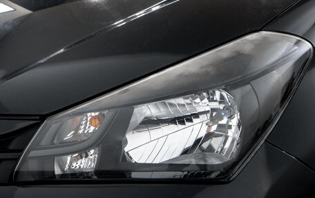 Toyota Vitz, 2014 год, 899 000 рублей, 8 фотография
